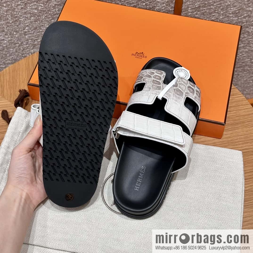 HERMES 225 CHYPRE SANDAL uncle shoes, crocodile/alligator π Himalaya/01/Himalaya