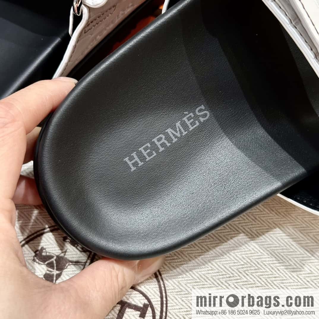 HERMES 225 CHYPRE SANDAL uncle shoes, crocodile/alligator π Himalaya/01/Himalaya