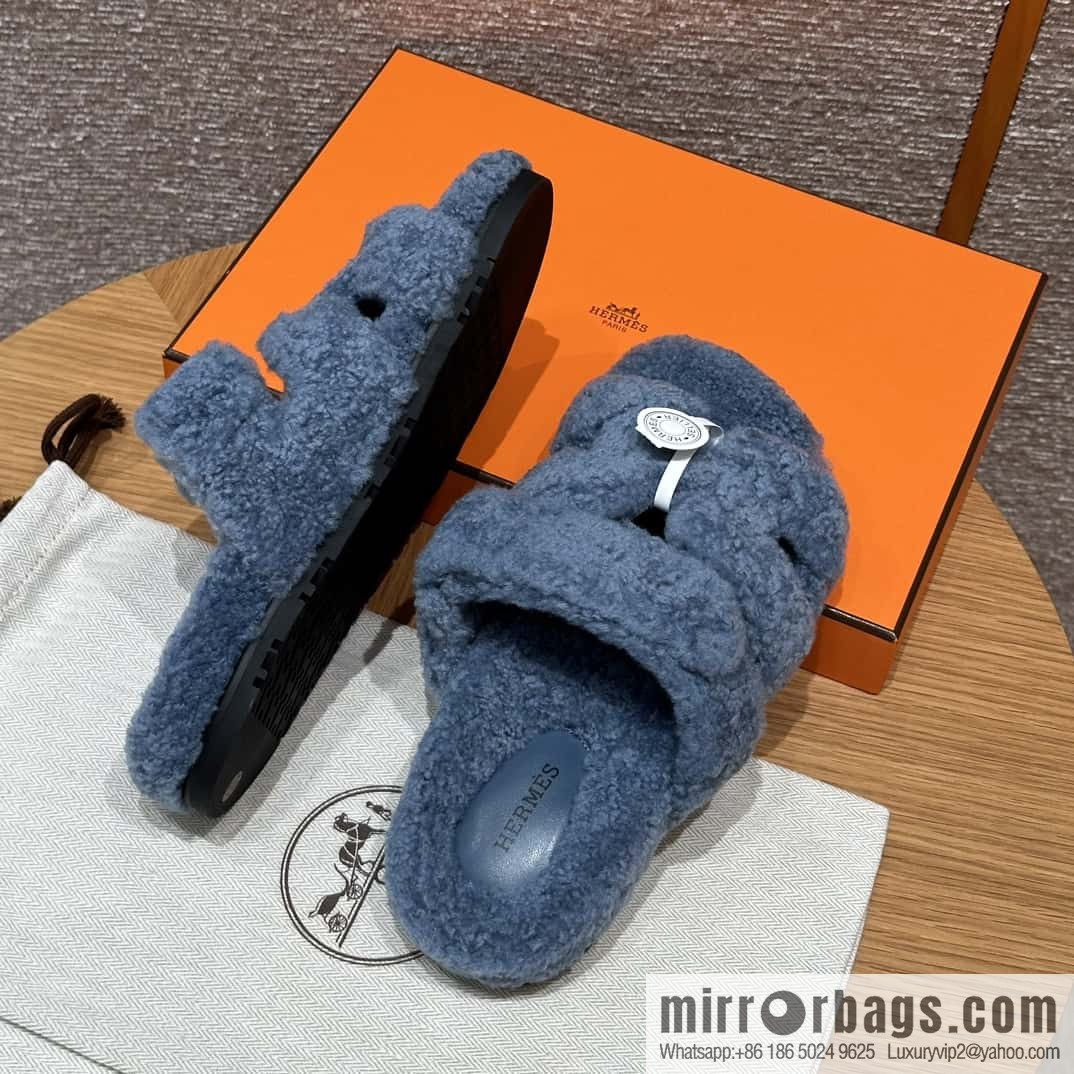 HERMES 225 CHYPRE SANDAL uncle shoes, woolskin/blue/blue