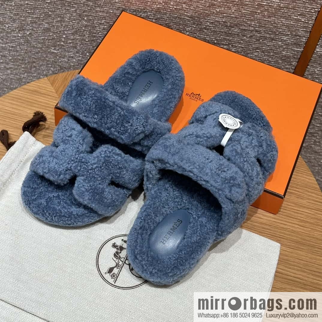 HERMES 225 CHYPRE SANDAL uncle shoes, woolskin/blue/blue