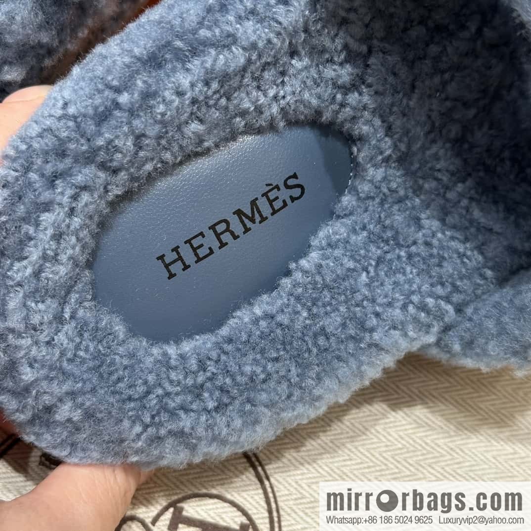 HERMES 225 CHYPRE SANDAL uncle shoes, woolskin/blue/blue