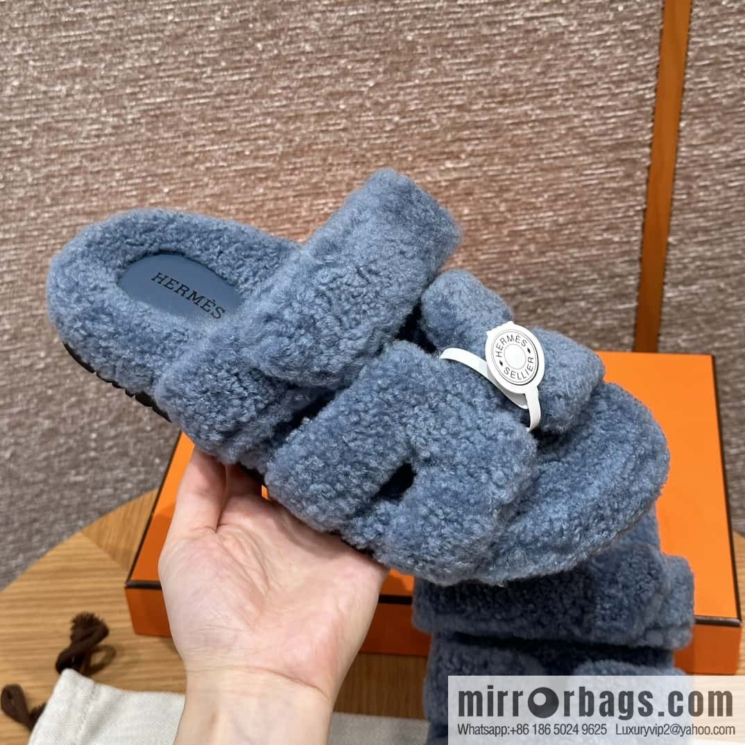 HERMES 225 CHYPRE SANDAL uncle shoes, woolskin/blue/blue