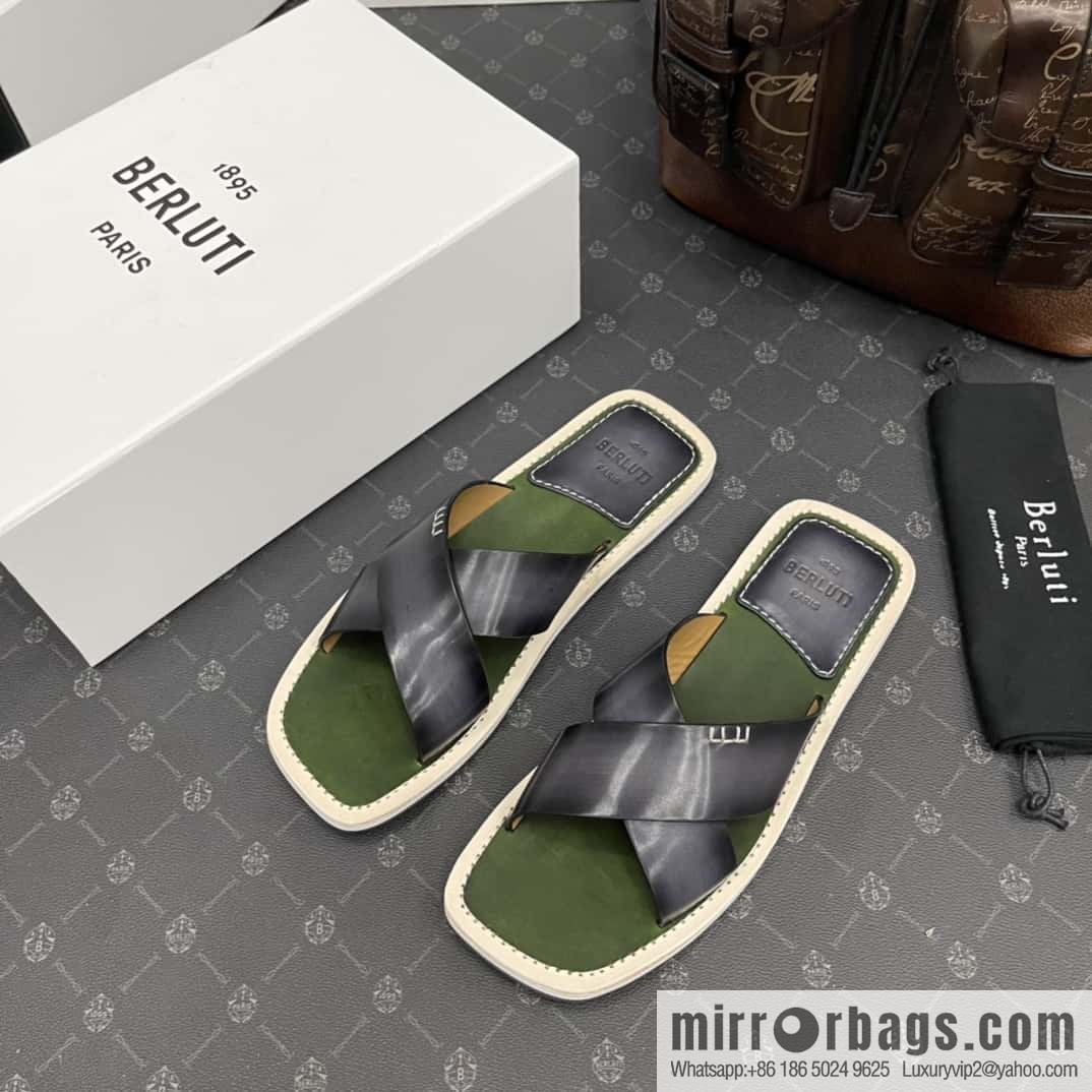 Berlut * Elio Slippers