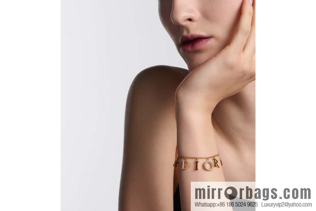 New ☑️ Dior fringed letter pentagram bracelet, necklace