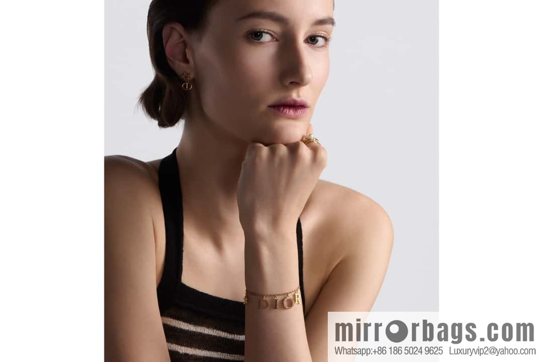 New ☑️ Dior fringed letter pentagram bracelet, necklace
