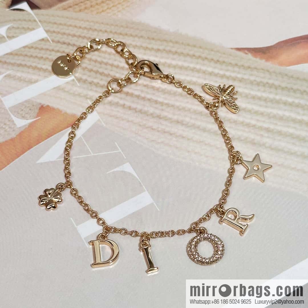 New ☑️ Dior fringed letter pentagram bracelet, necklace