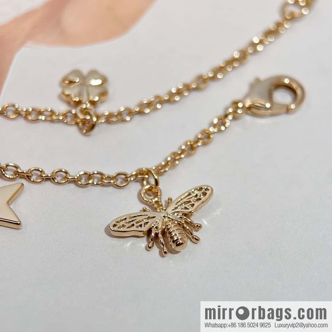 New ☑️ Dior fringed letter pentagram bracelet, necklace
