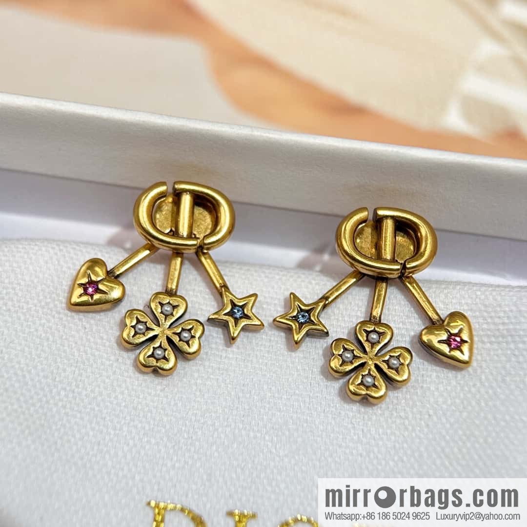New ☑️ Dior CD Four Leaf Clover Peach Heart Pentagram Earrings