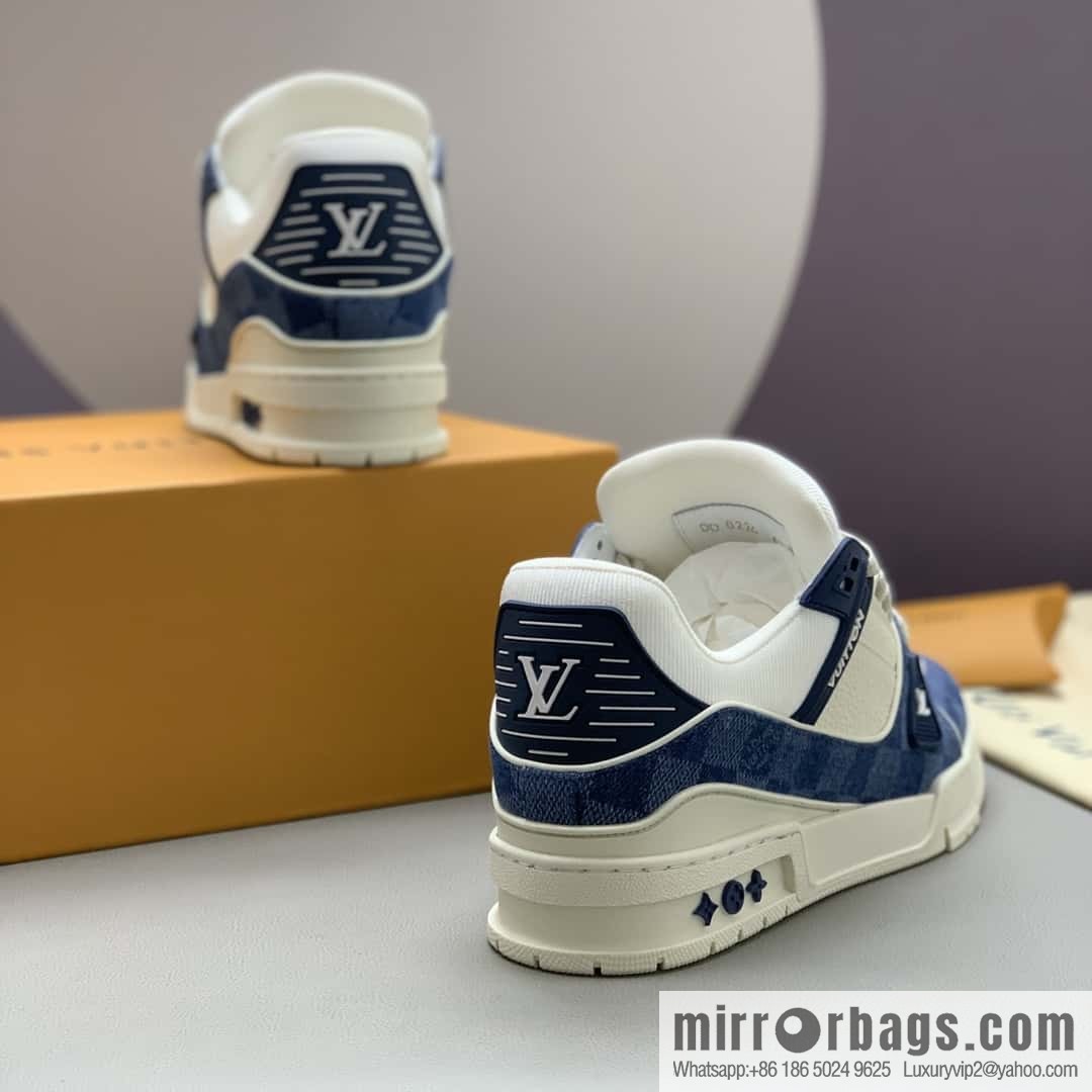 LV 🆕 couple sports running shoes