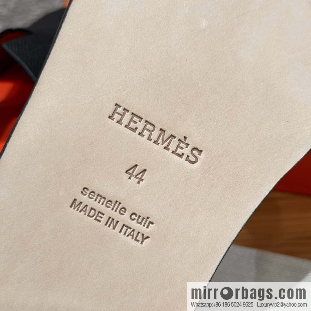 HERMES 182 -Lzmir Men's slippers, cowhide/Epsom black/ck89/with orange feet