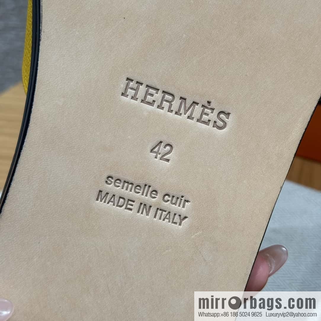 HERMES 182 -Lzmir Men's slippers Men's slippers, cowhide/Epsom amber yellow/9D Jaune Amdre/with black feet