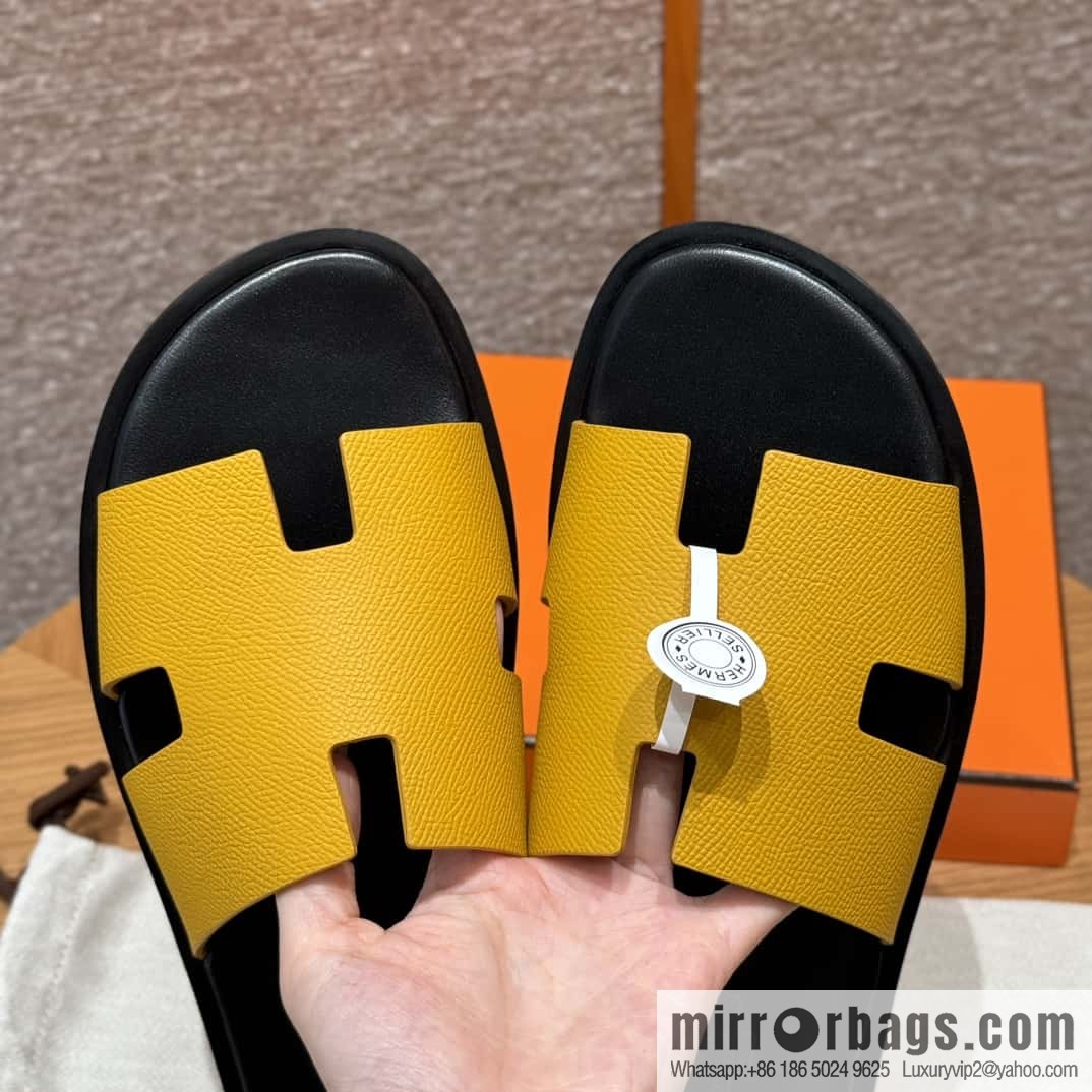 HERMES 182 -Lzmir Men's slippers Men's slippers, cowhide/Epsom amber yellow/9D Jaune Amdre/with black feet