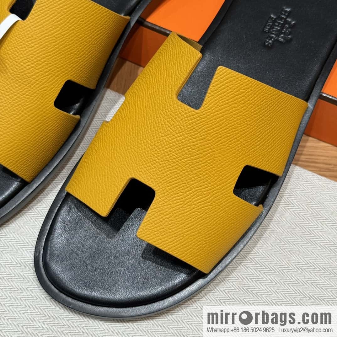 HERMES 182 -Lzmir Men's slippers Men's slippers, cowhide/Epsom amber yellow/9D Jaune Amdre/with black feet