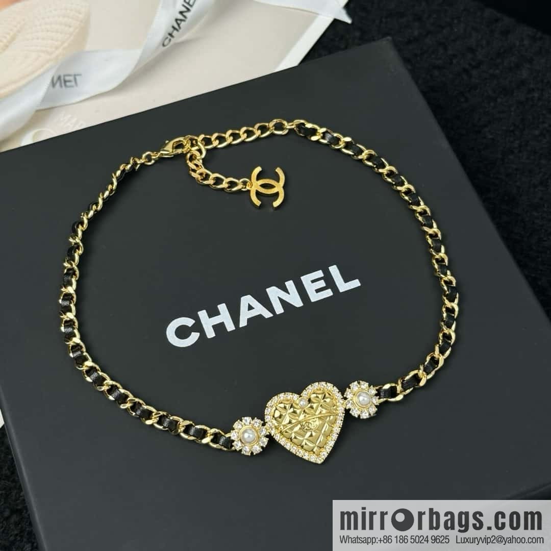 ❗️New ❗️ Chanel necklace ☀️ new ☑️ Chanel double c gold diamond peach heart love necklace ☀️