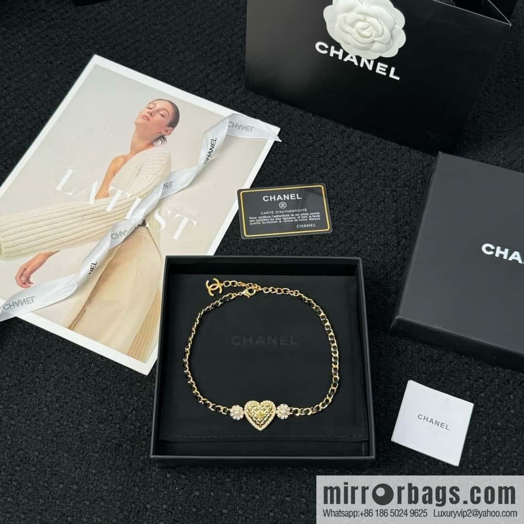 ❗️New ❗️ Chanel necklace ☀️ new ☑️ Chanel double c gold diamond peach heart love necklace ☀️