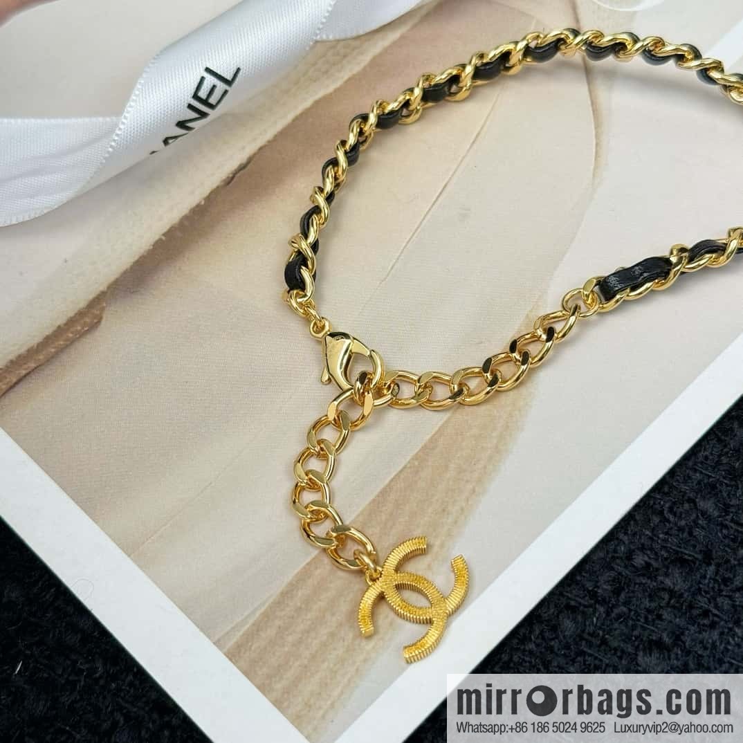 ❗️New ❗️ Chanel necklace ☀️ new ☑️ Chanel double c gold diamond peach heart love necklace ☀️
