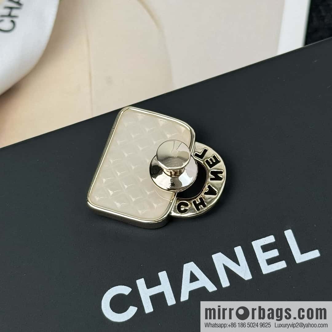 ❗️New ❗️ Chanel brooch ☀️ new ☑️ Chanel c1 double c diamond bag 👜 brooch ☀️