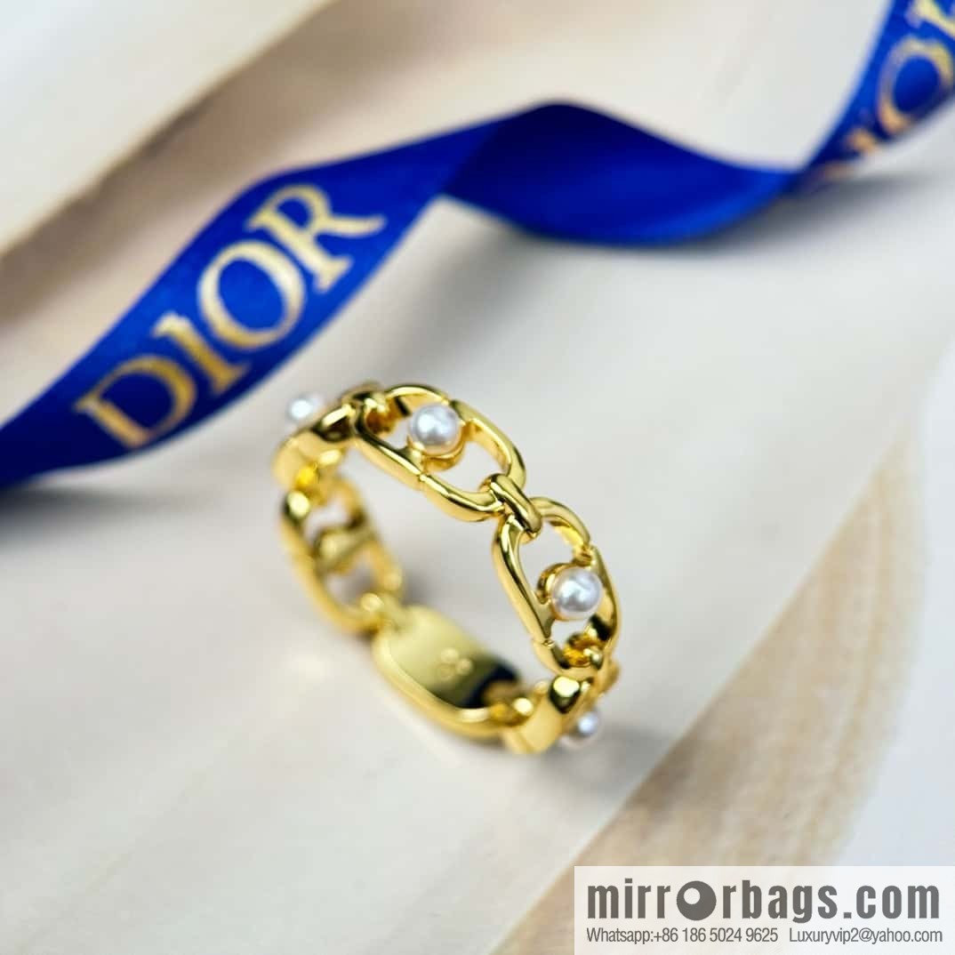 New ☑️ DIOR CD Pearl Ring