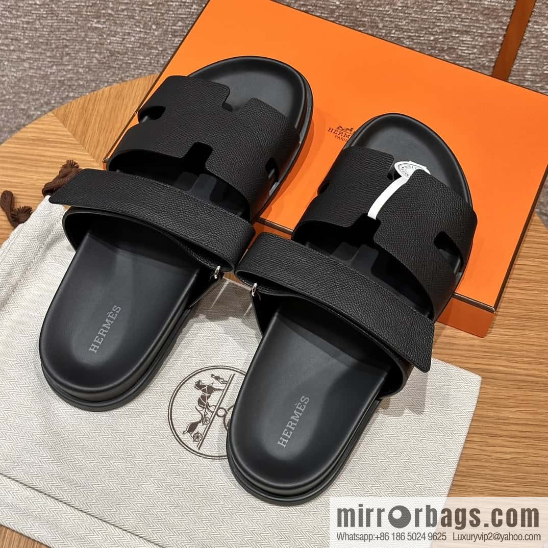 HERMES 180 CHYPRE SANDAL uncle shoes, palm print/Epsom black/89/Black