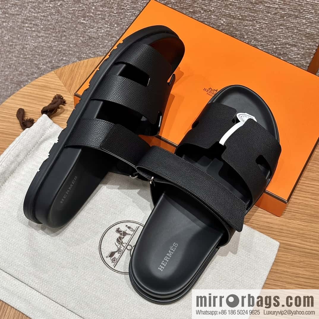 HERMES 180 CHYPRE SANDAL uncle shoes, palm print/Epsom black/89/Black
