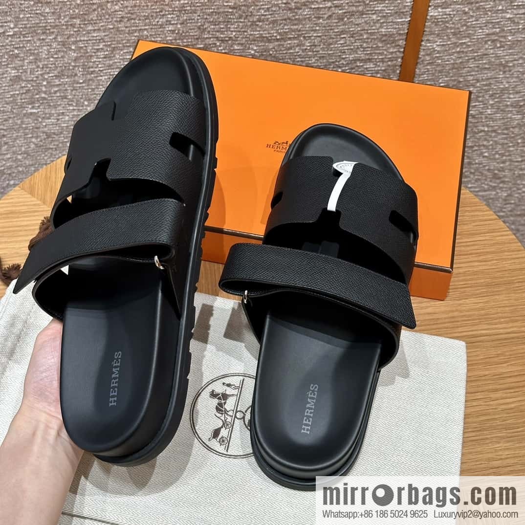 HERMES 180 CHYPRE SANDAL uncle shoes, palm print/Epsom black/89/Black
