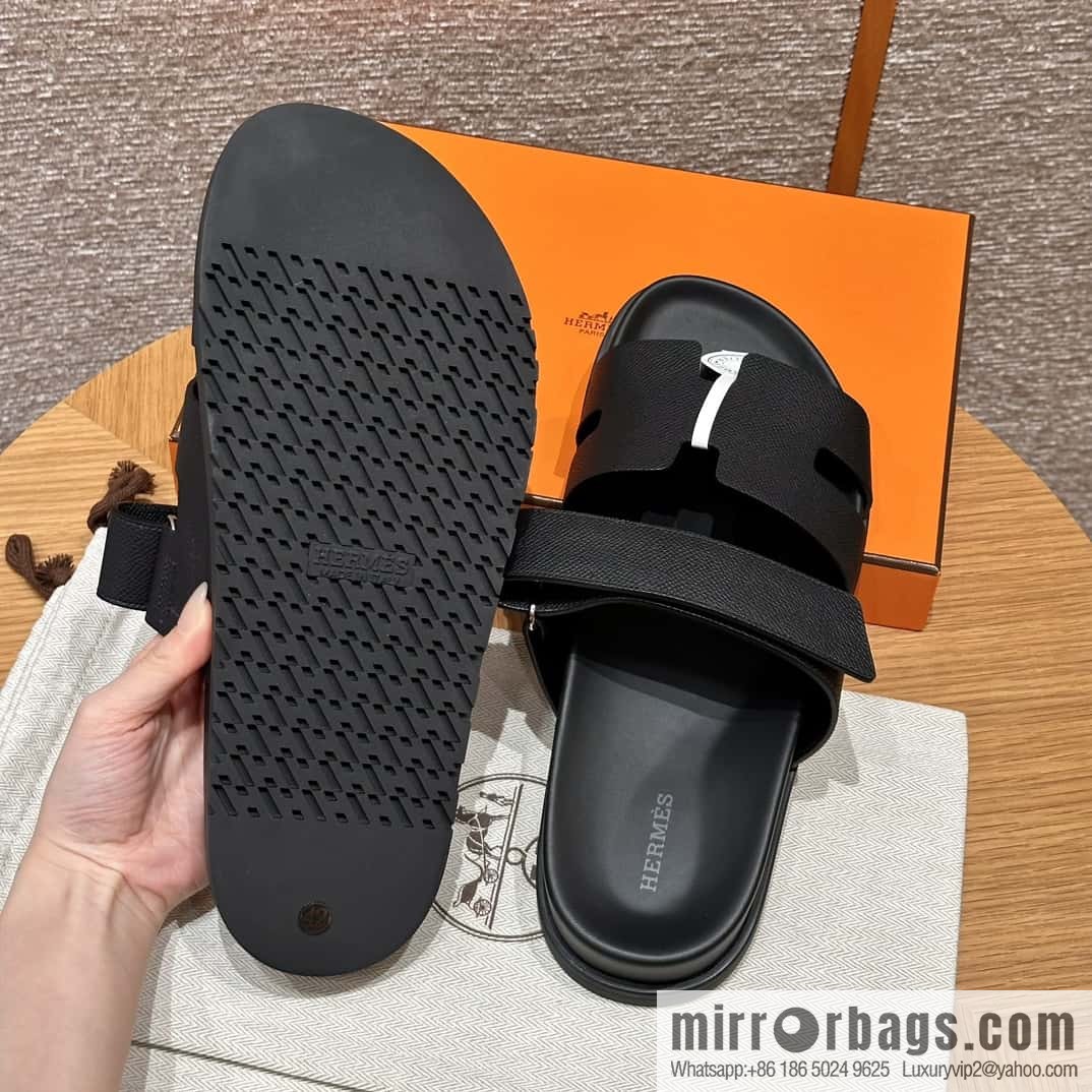 HERMES 180 CHYPRE SANDAL uncle shoes, palm print/Epsom black/89/Black