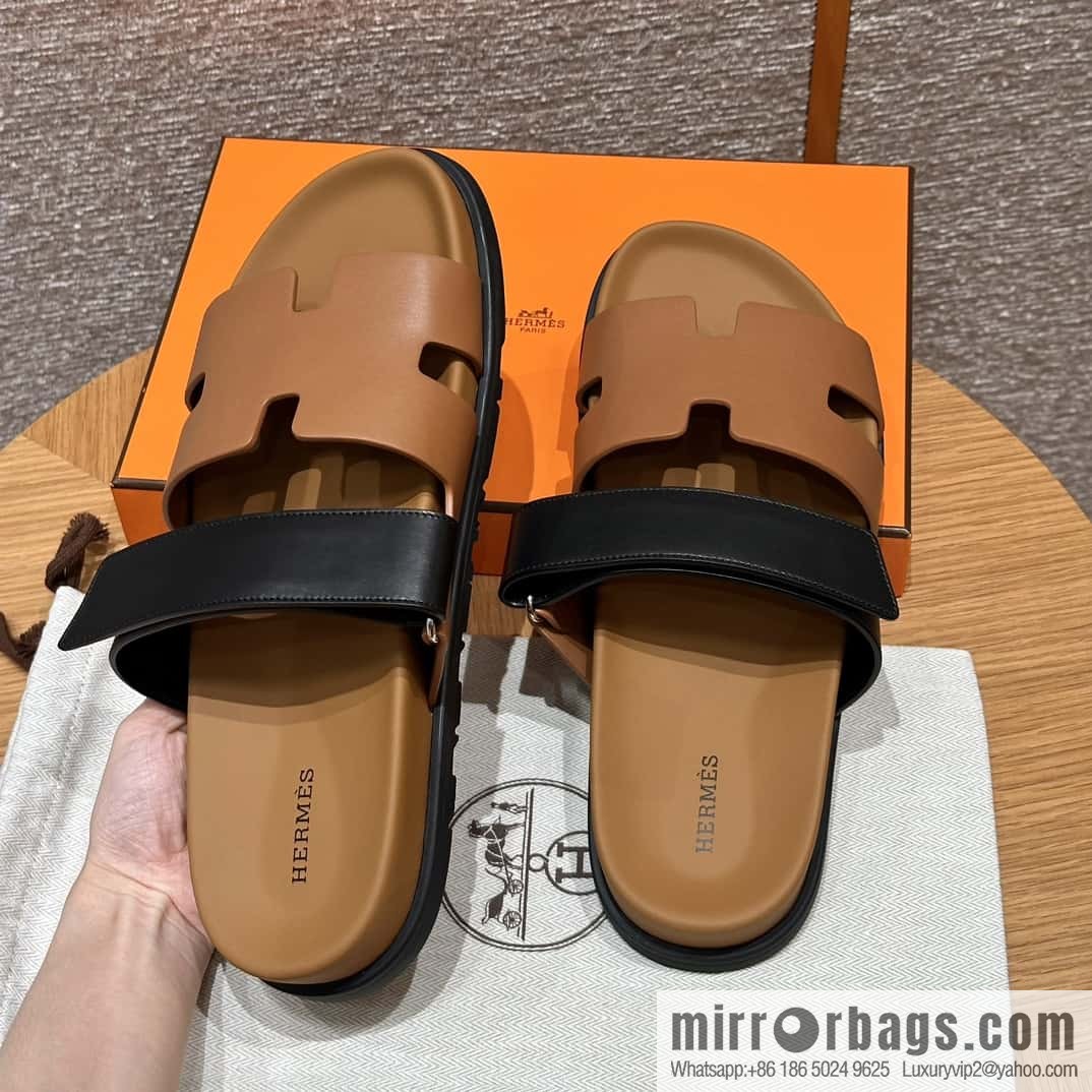 HERMES 180 CHYPRE SANDAL uncle shoes, lambskin/Natural lambskin lininh/Naturel/black/89/Black