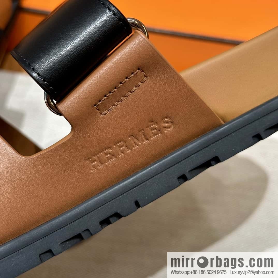 HERMES 180 CHYPRE SANDAL uncle shoes, lambskin/Natural lambskin lininh/Naturel/black/89/Black