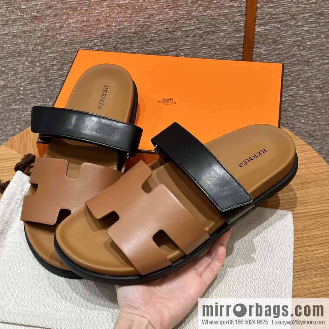 HERMES 180 CHYPRE SANDAL uncle shoes, lambskin/Natural lambskin lininh/Naturel/black/89/Black