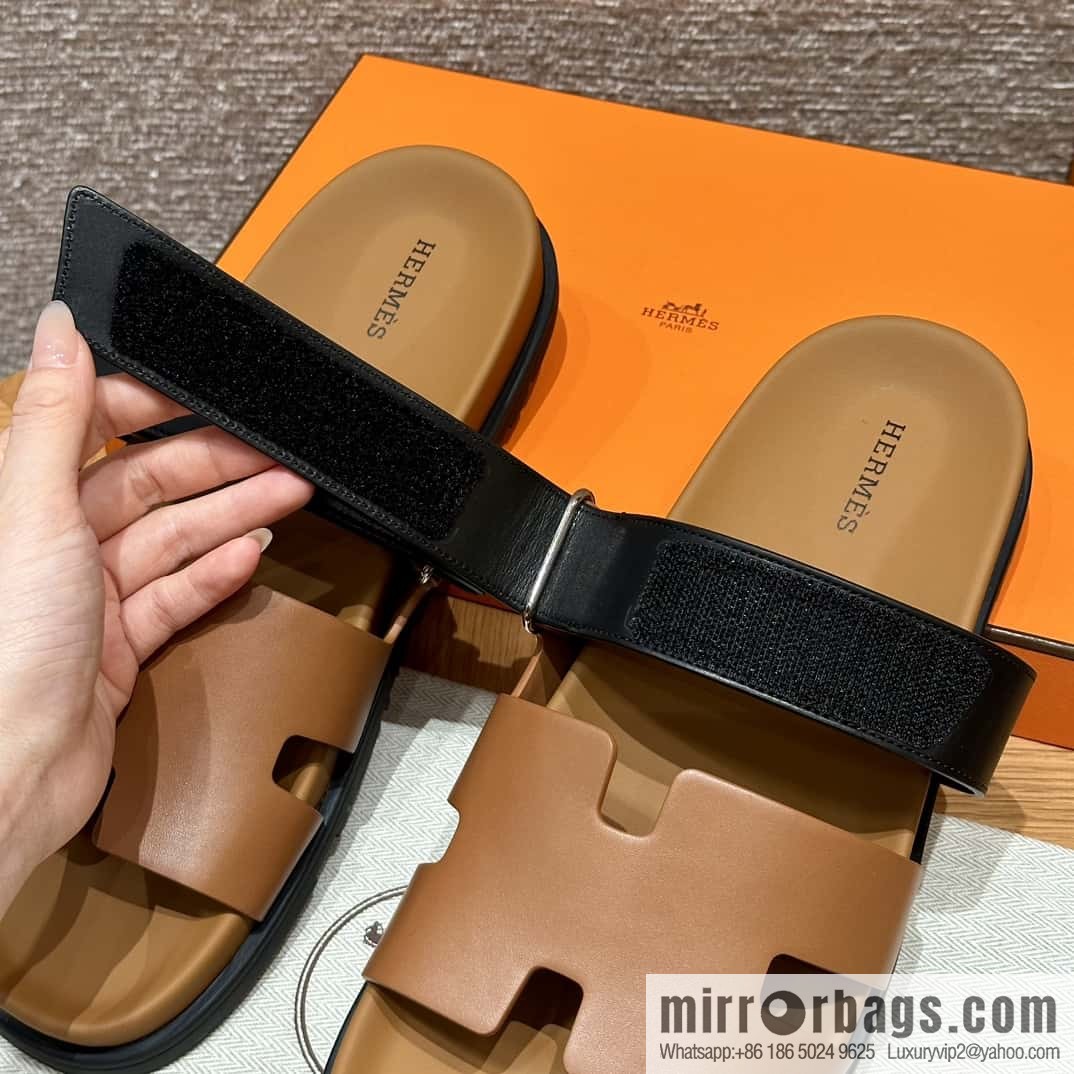 HERMES 180 CHYPRE SANDAL uncle shoes, lambskin/Natural lambskin lininh/Naturel/black/89/Black