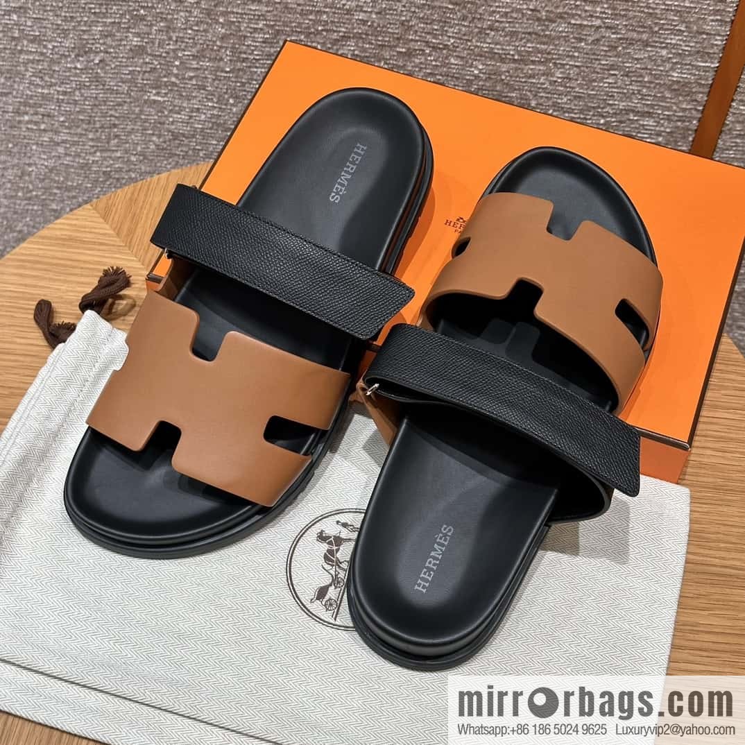 HERMES 180 CHYPRE SANDAL uncle shoes, lambskin/Natural lambskin lininh/palm print/Epsom natural color/Naturel/black/89/Black