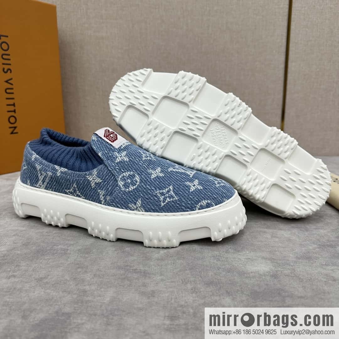 ππ L Replica Luxury Handbag New Louis Vuitto * L * V SPACE LANDER Loafers