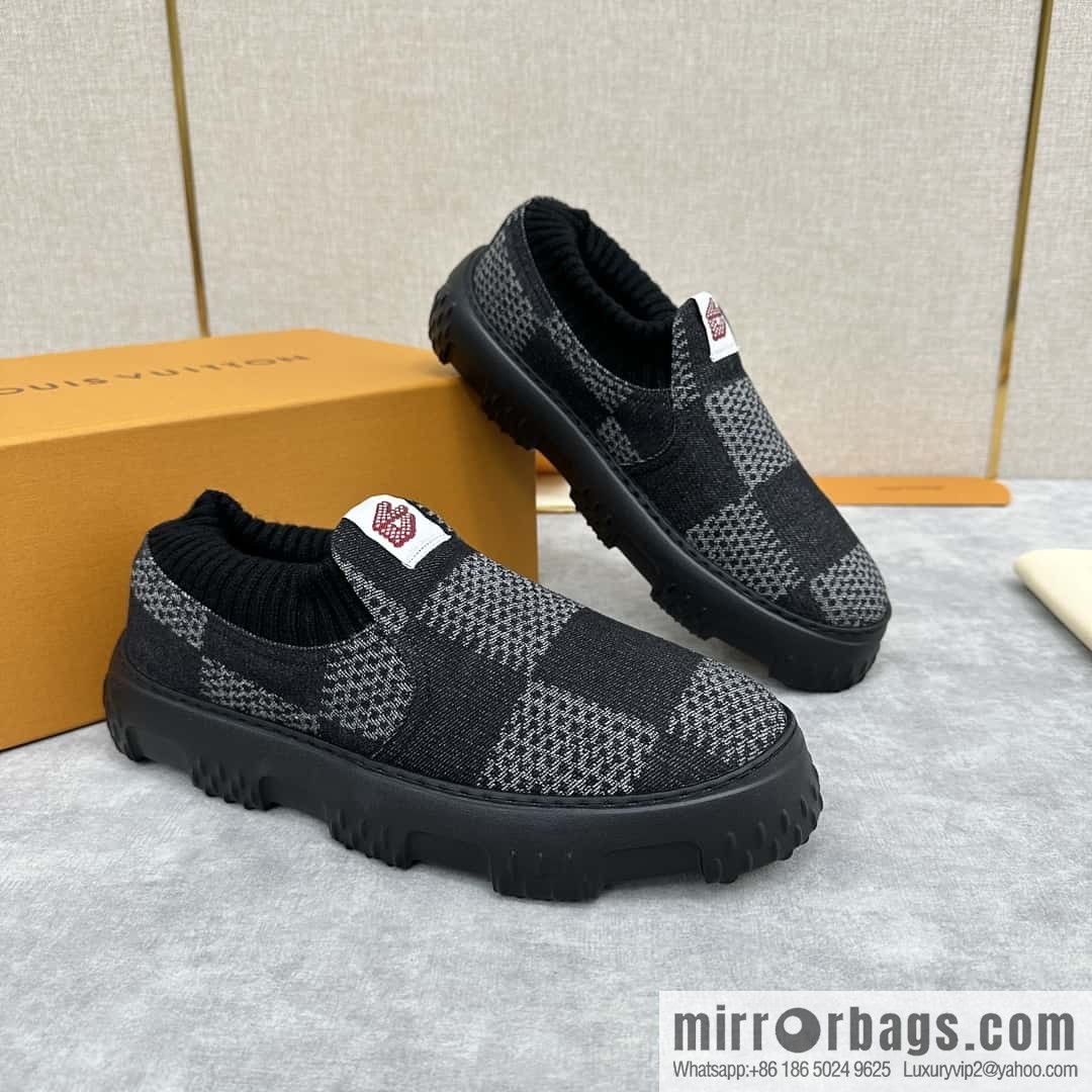 💋💍 L Replica Luxury Handbag New Louis Vuitto * L * V SPACE LANDER Loafers