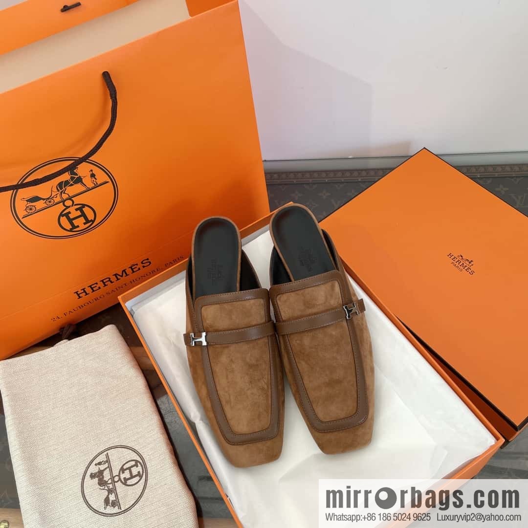 Purchasing grade 🐎 𝐇𝐄𝐑*𝐄𝐒|| Love Horse Replica Luxury Handbag Square Head Small Button Muller Half Slippers