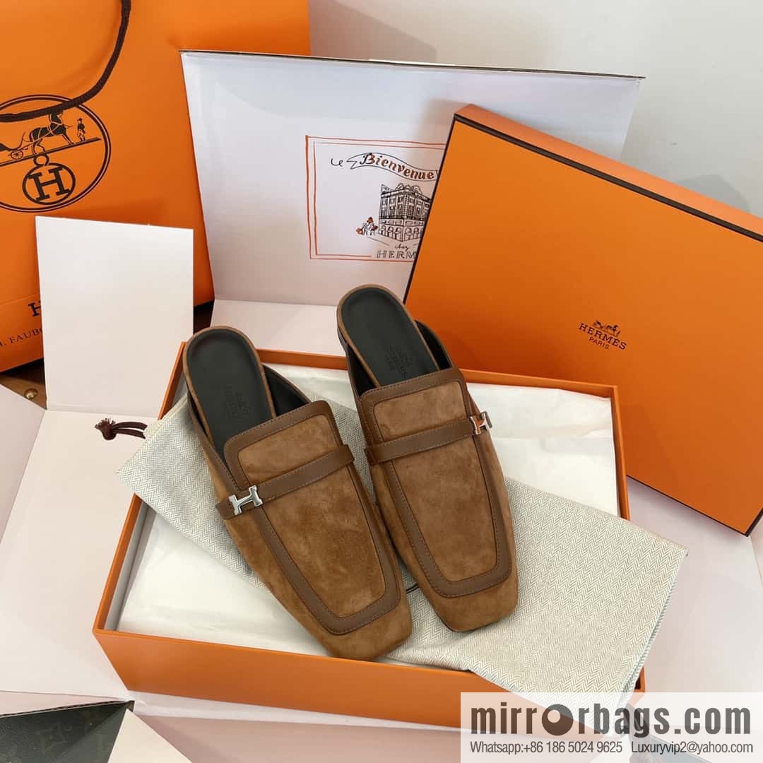Purchasing grade 🐎 𝐇𝐄𝐑*𝐄𝐒|| Love Horse Replica Luxury Handbag Square Head Small Button Muller Half Slippers