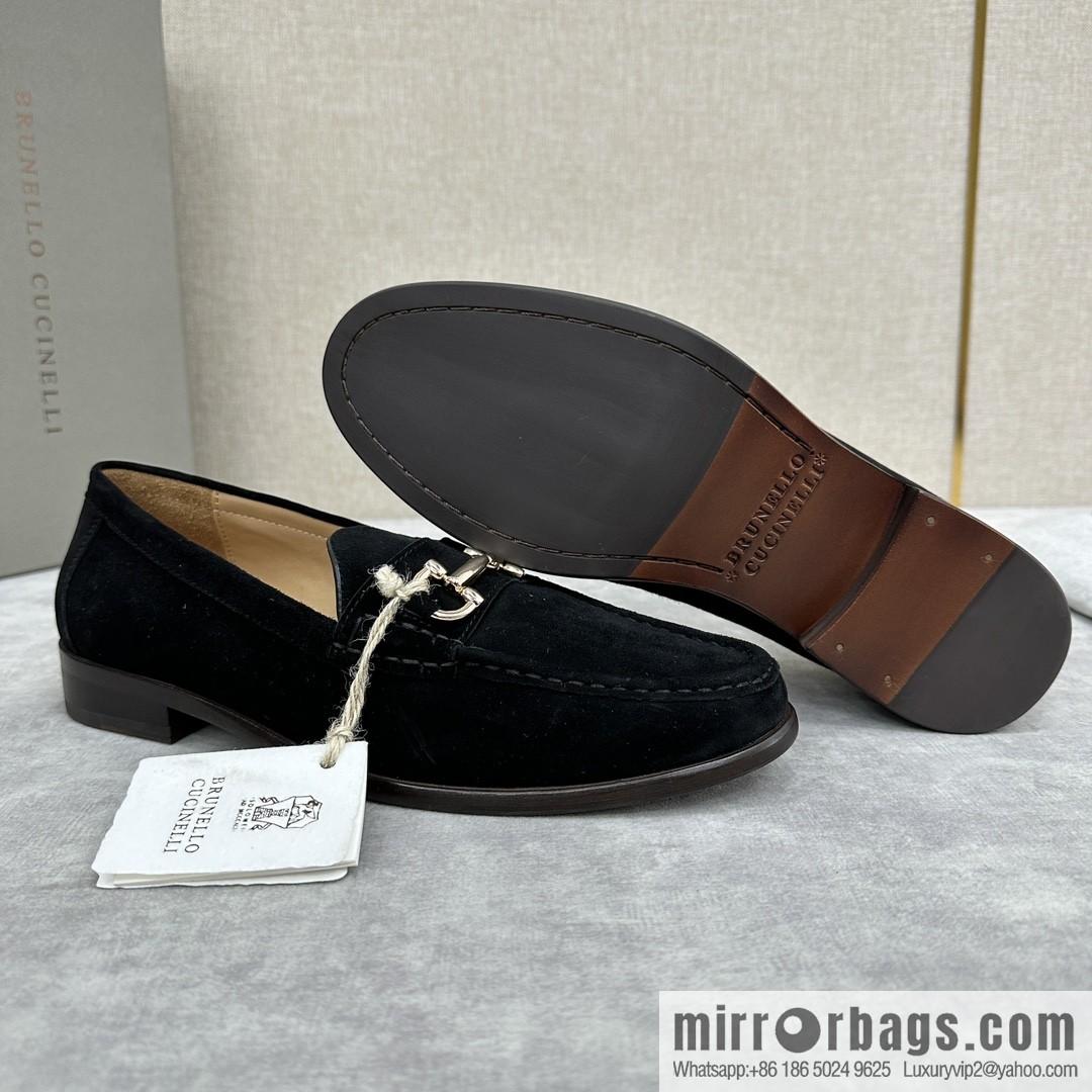 ππBC's new Brunello Cucinell * horseback buckle calfskin suede moccasins