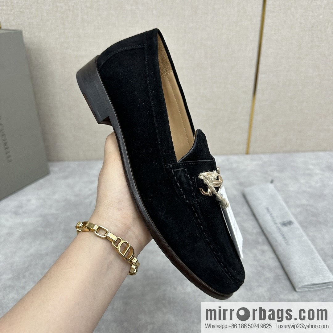 ππBC's new Brunello Cucinell * horseback buckle calfskin suede moccasins