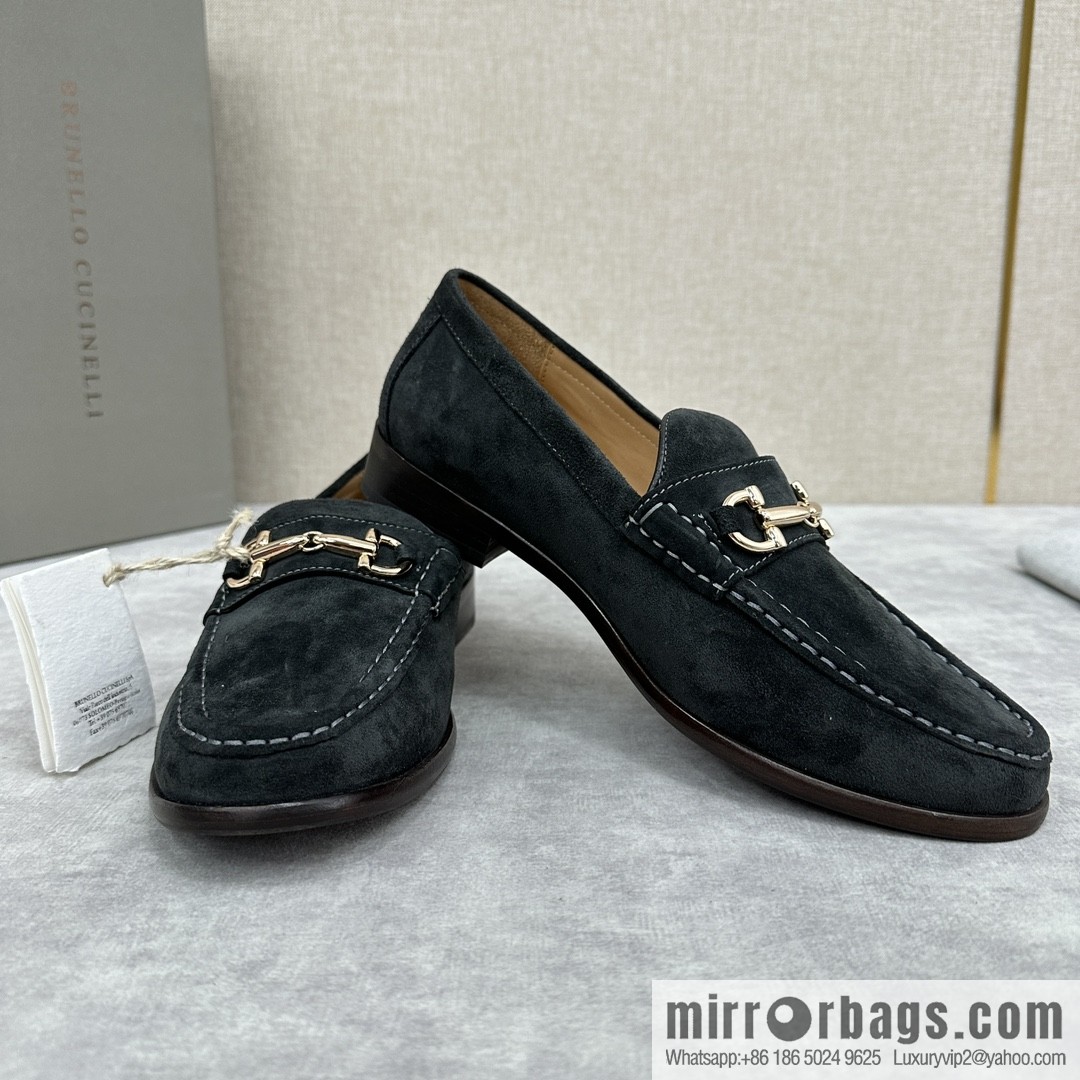 ππBC's new Brunello Cucinell * horseback buckle calfskin suede moccasins