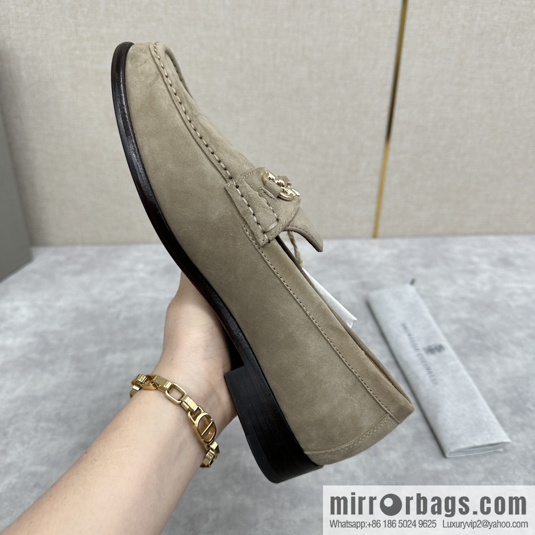 ππBC's new Brunello Cucinell * horseback buckle calfskin suede moccasins