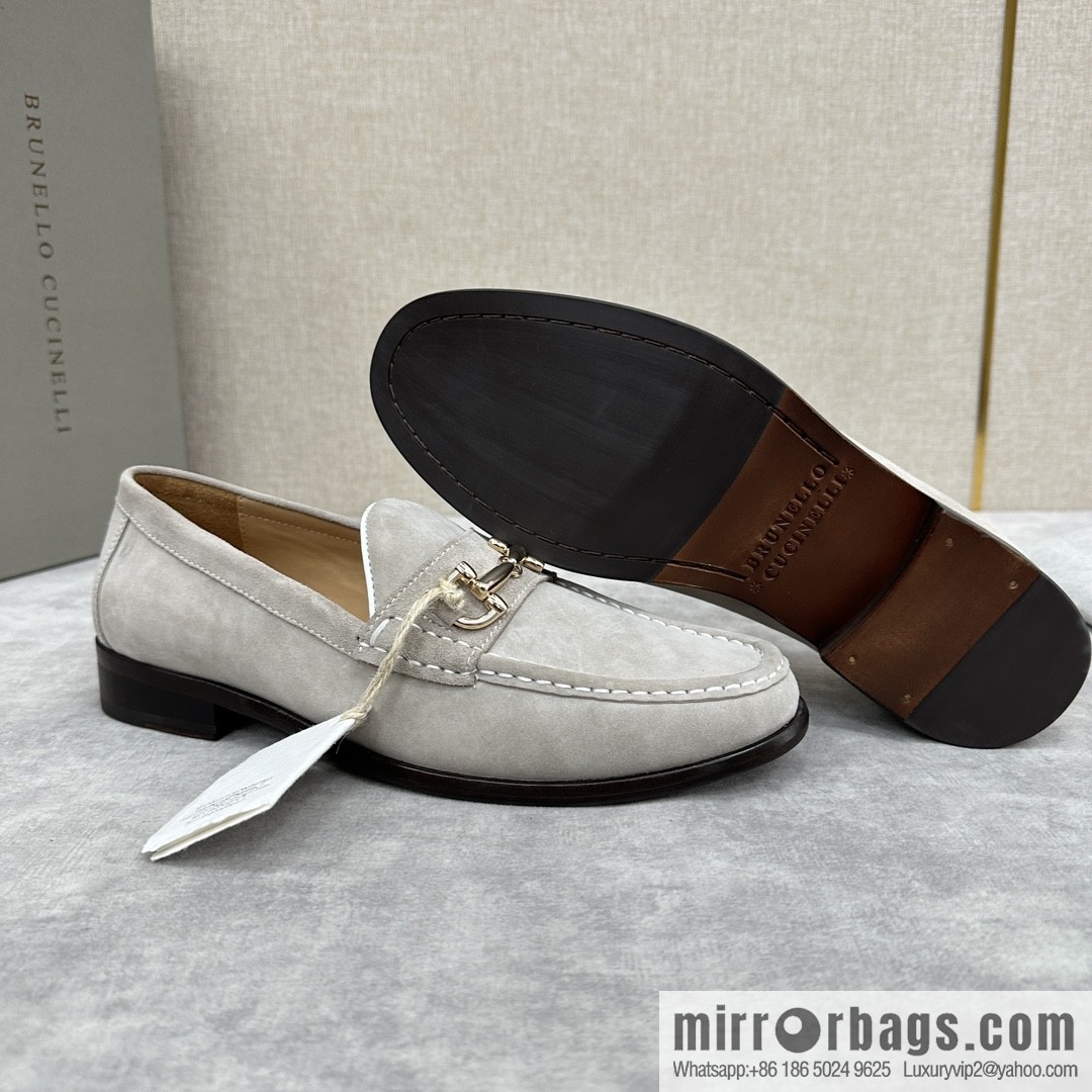 ππBC's new Brunello Cucinell * horseback buckle calfskin suede moccasins