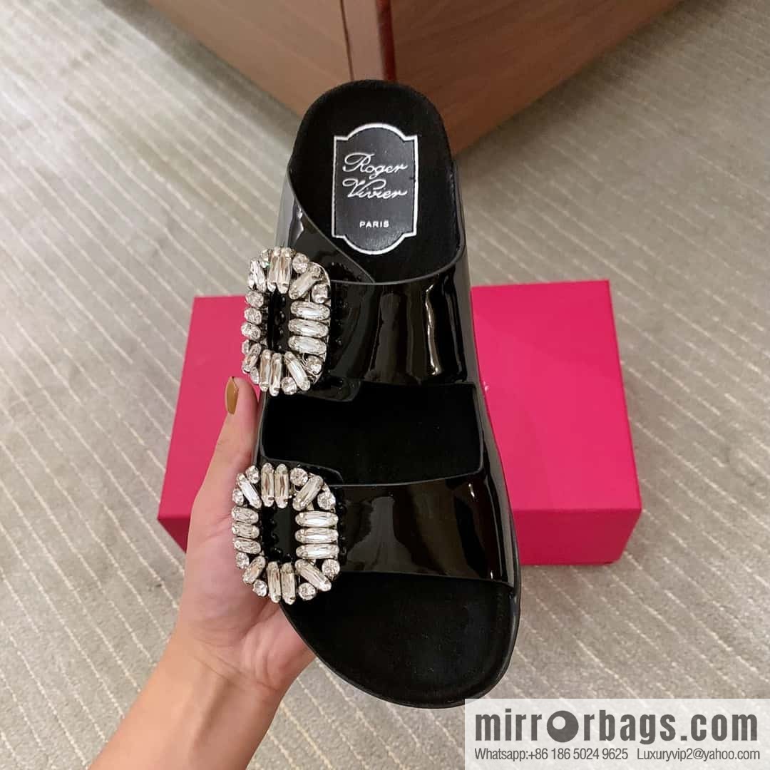 Roger vivier 2024 summer slidy viv 'sandals