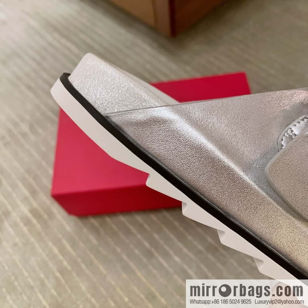 Roger vivier 2024 summer slidy viv 'sandals