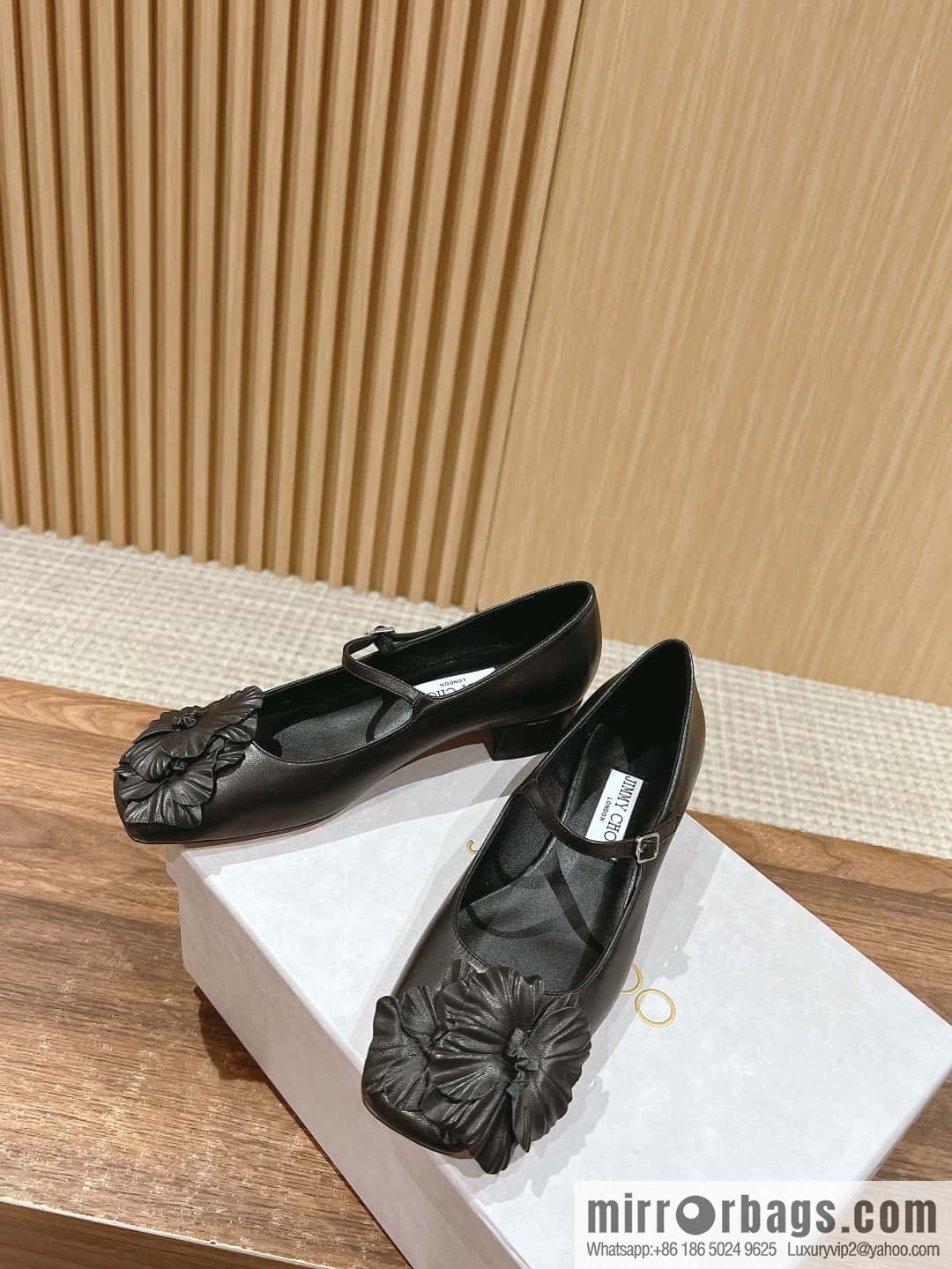 [γππ’π¦π¦π² ππ‘π¨π¨# Zhou Yangjie's new flower Mary Jane shoes