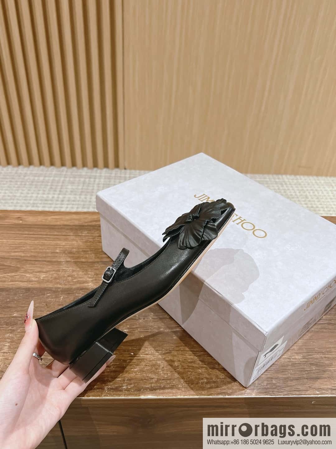 [γππ’π¦π¦π² ππ‘π¨π¨# Zhou Yangjie's new flower Mary Jane shoes