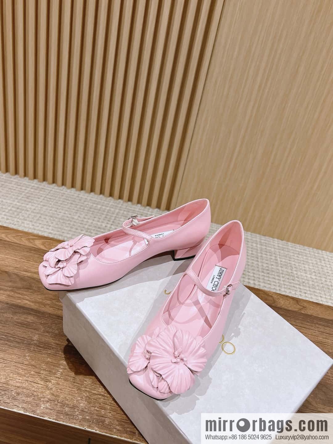 [γππ’π¦π¦π² ππ‘π¨π¨# Zhou Yangjie's new flower Mary Jane shoes