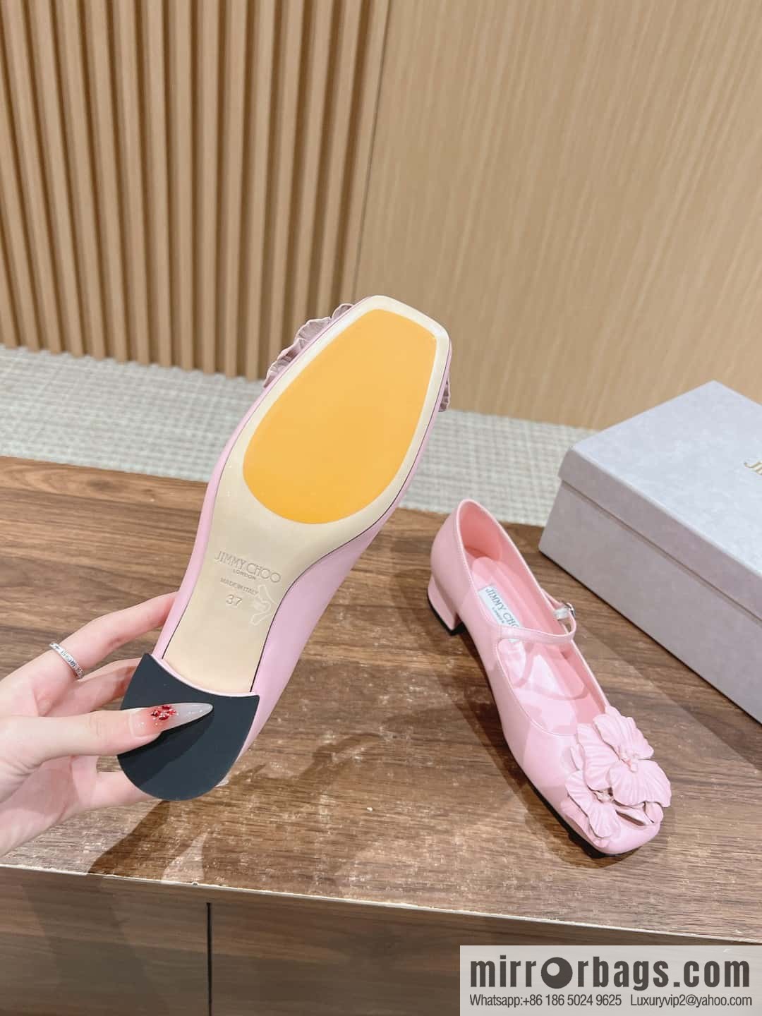 [γππ’π¦π¦π² ππ‘π¨π¨# Zhou Yangjie's new flower Mary Jane shoes