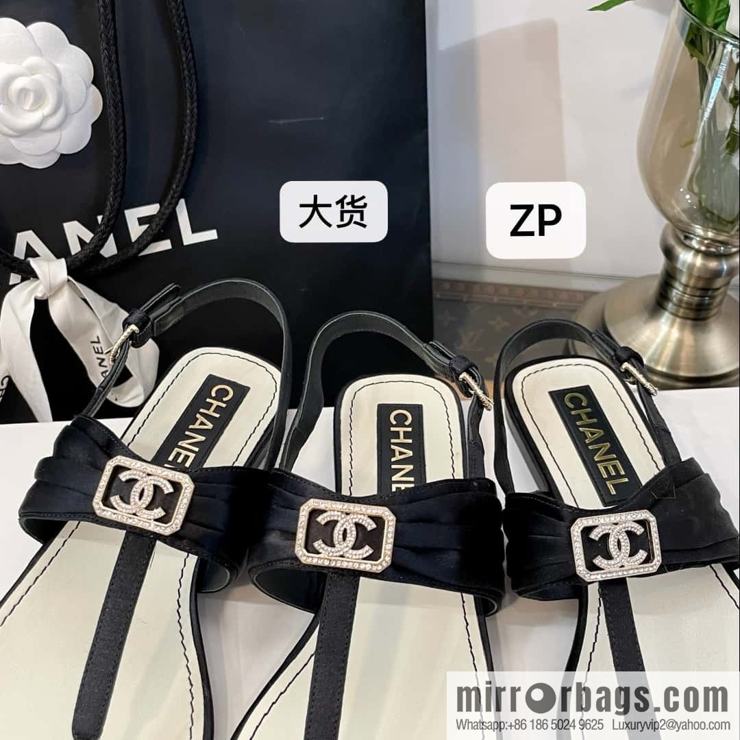 Purchasing grade 𝗖𝗛*𝗔𝗡𝗟| Xiaoxiang Satin water brick buckle, foot sandals