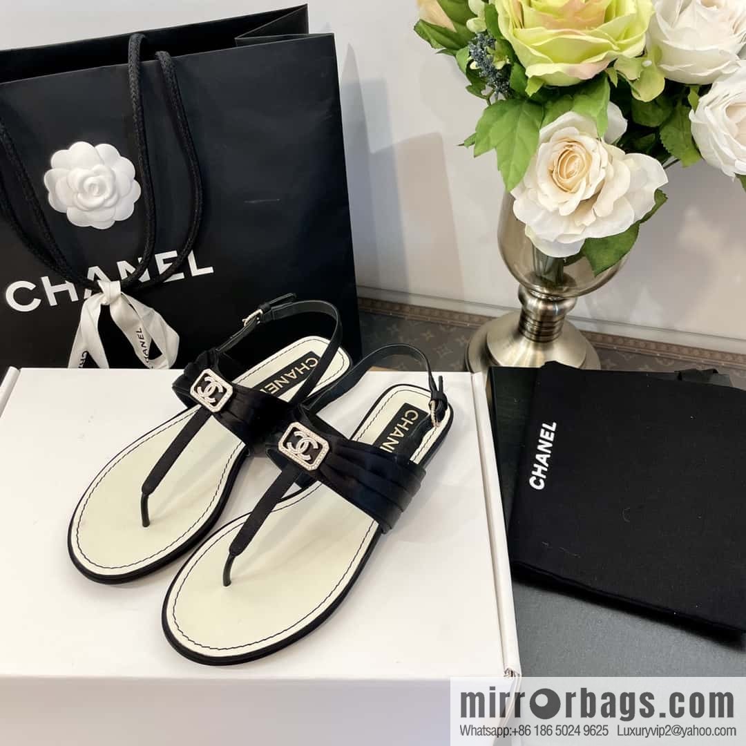 Purchasing grade 𝗖𝗛*𝗔𝗡𝗟| Xiaoxiang Satin water brick buckle, foot sandals