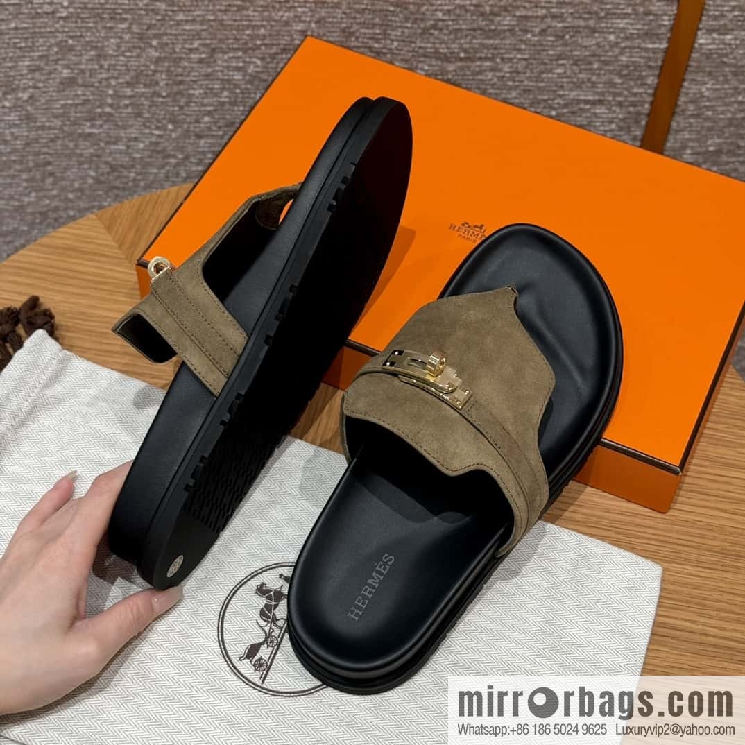 HERMES 258 Empire Pinch Trap, Grayish green/Grayish green suede/Chamois leather