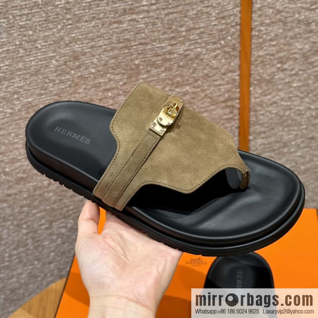 HERMES 258 Empire Pinch Trap, Grayish green/Grayish green suede/Chamois leather